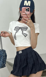 モデル：160cm（着用サイズ：FREE　着用カラー：WHT）