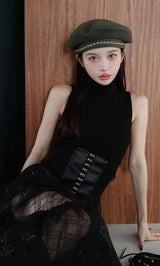 モデル：160cm（着用サイズ：FREE　着用カラー：BLK）