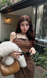 モデル：160cm（着用サイズ：FREE　着用カラー：BRN）