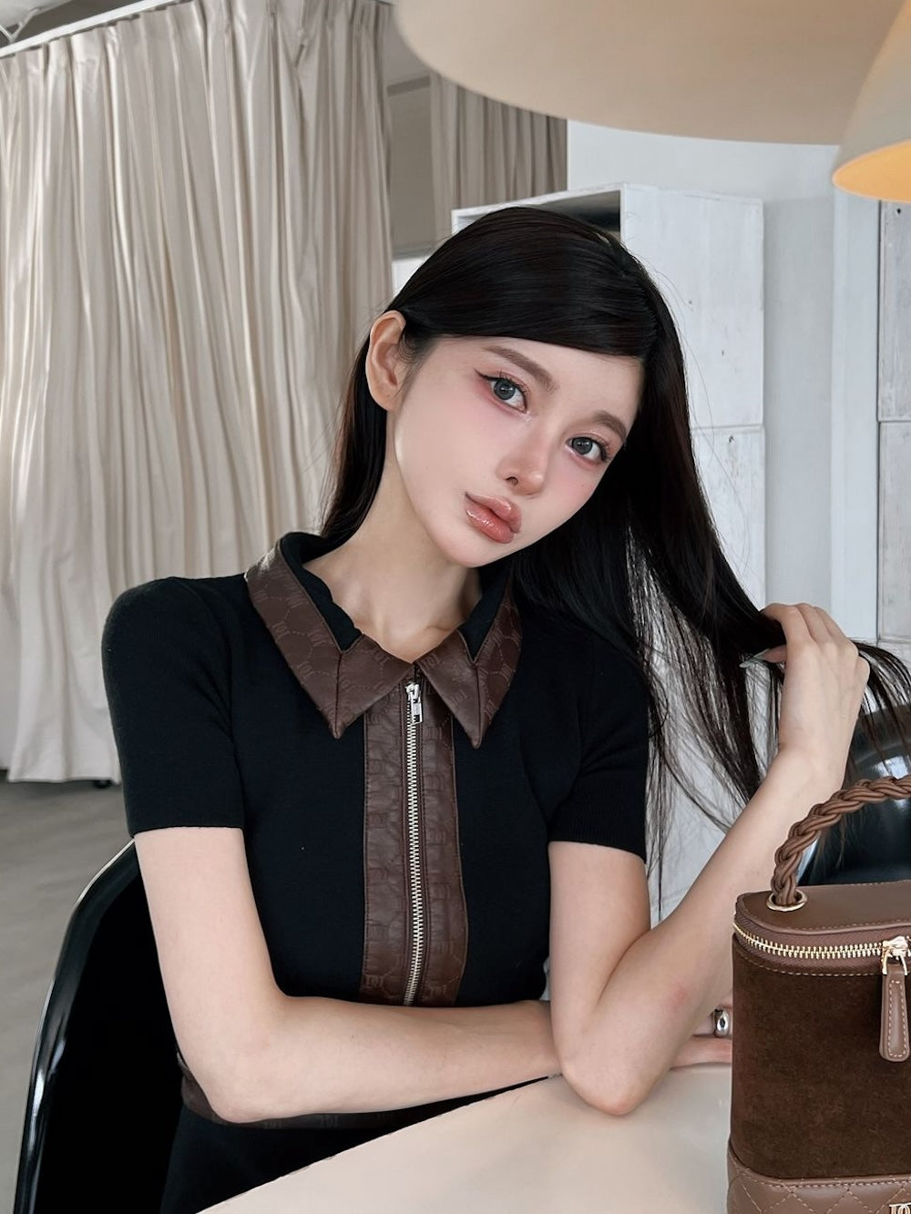 モデル：160cm（着用サイズ：FREE　着用カラー：BLK）