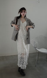 モデル：160cm（着用サイズ：FREE　着用カラー：GRY）