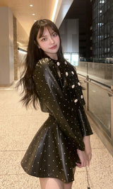 モデル：163cm（着用サイズ：FREE　着用カラー：BLK）