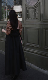 モデル：160cm（着用サイズ：FREE　着用カラー：BLK）