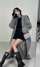 モデル：160cm（着用サイズ：FREE　着用カラー：GRY）