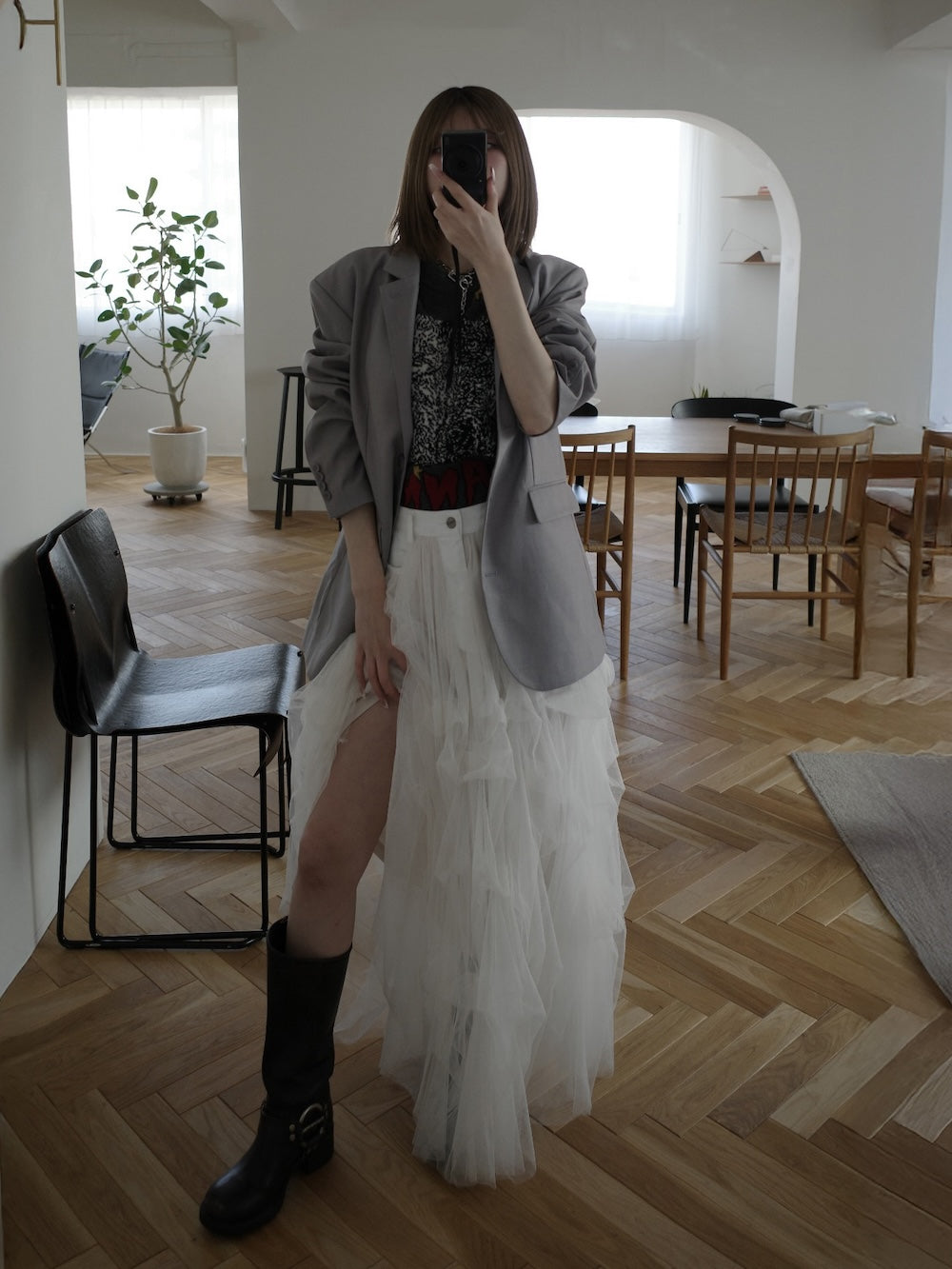 モデル：160cm（着用サイズ：FREE　着用カラー：GRY）