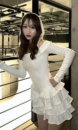 モデル：156cm（着用サイズ：FREE　着用カラー：WHT）