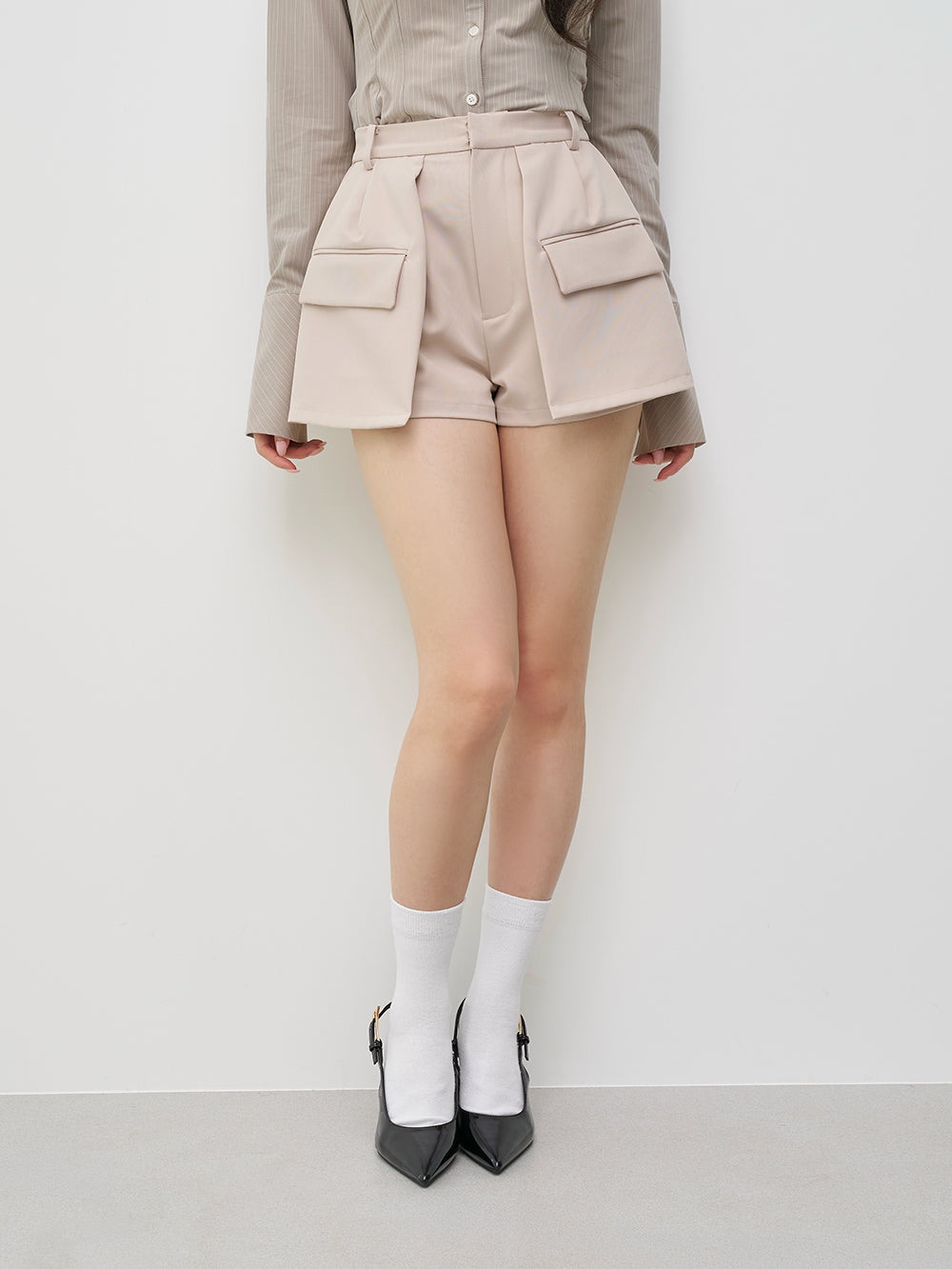 モデル：164cm（着用サイズ：FREE　着用カラー：L-BEG）