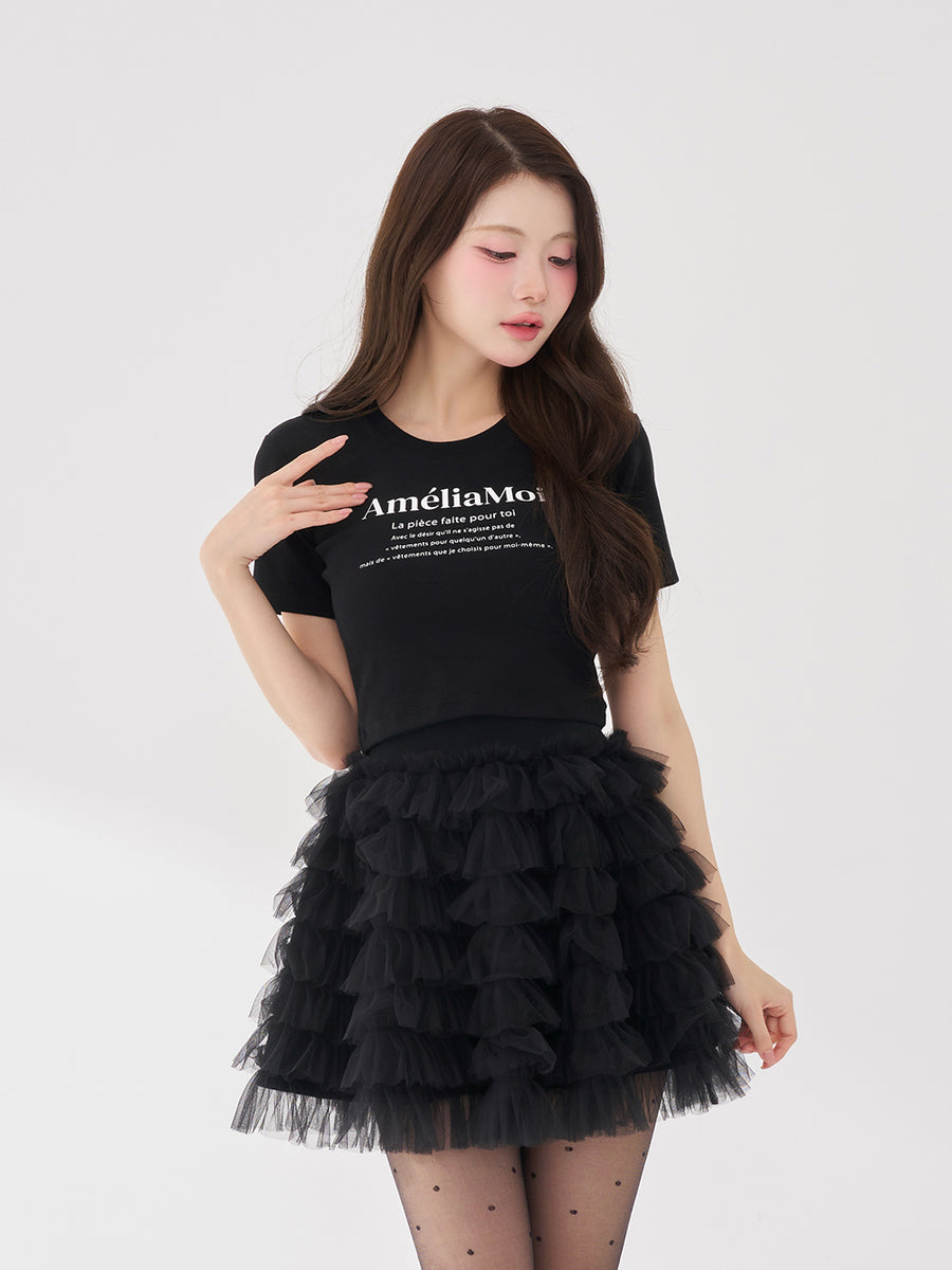 モデル：164cm（着用サイズ：FREE　着用カラー：BLK）