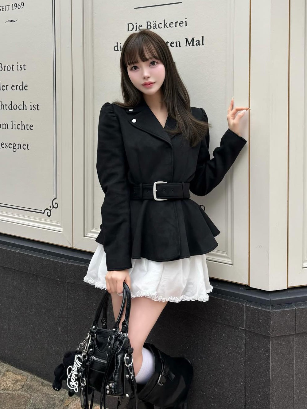 モデル：166cm（着用サイズ：FREE　着用カラー：BLK）