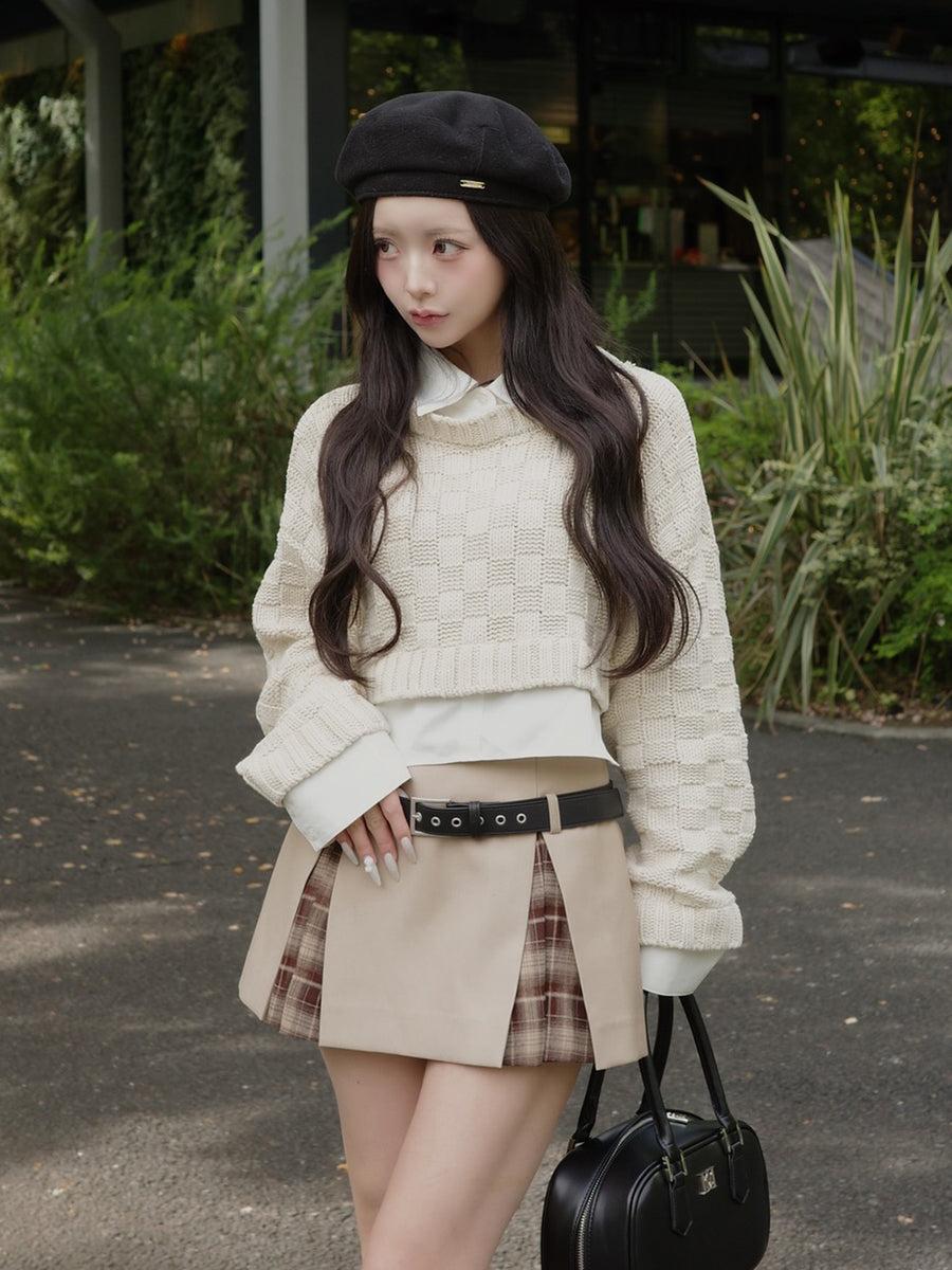 モデル：158cm（着用サイズ：S　着用カラー：BEG）