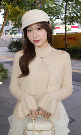 モデル：156cm（着用サイズ：FREE　着用カラー：IVO）