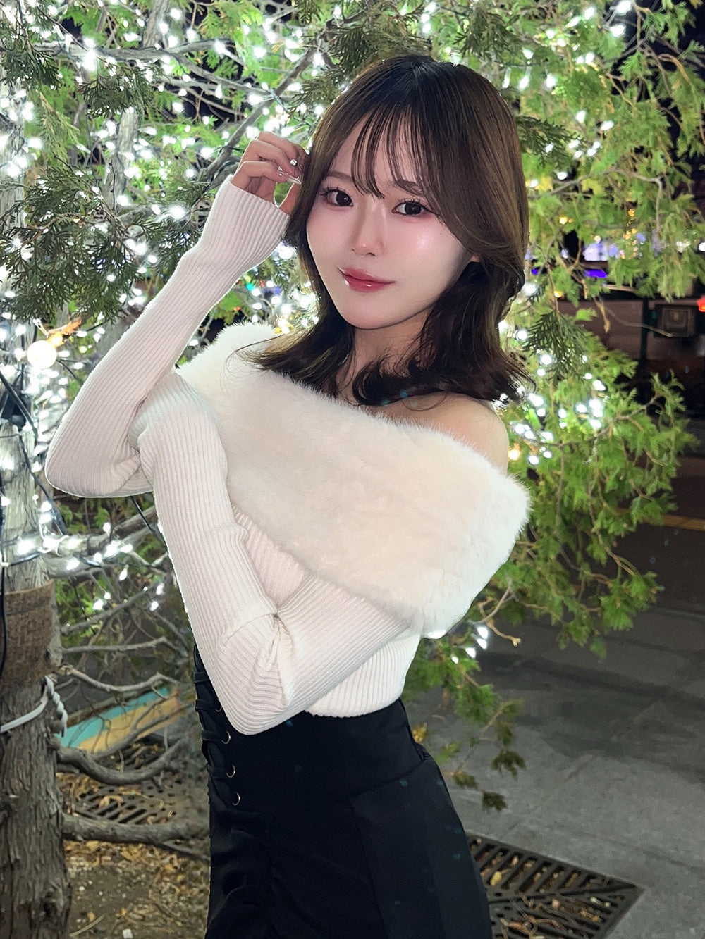 モデル：162cm（着用サイズ：FREE　着用カラー：WHT）