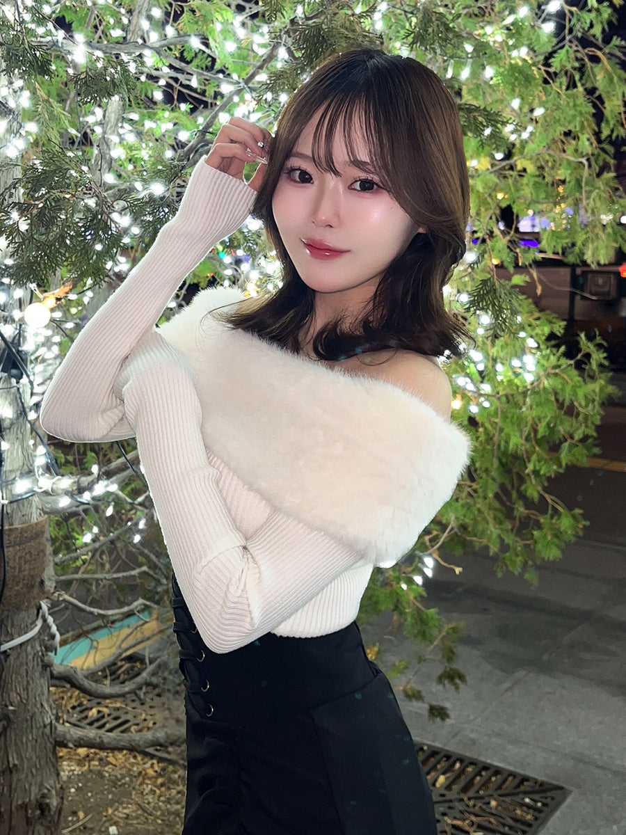 モデル：162cm（着用サイズ：FREE　着用カラー：WHT）