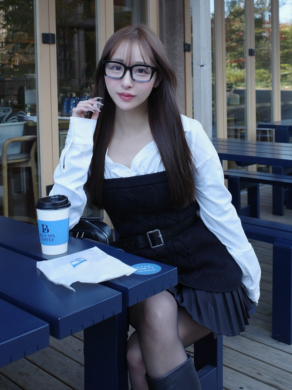 モデル：156cm（着用サイズ：FREE　着用カラー：BLK）