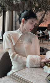 モデル：160cm（着用サイズ：FREE　着用カラー：IVO）