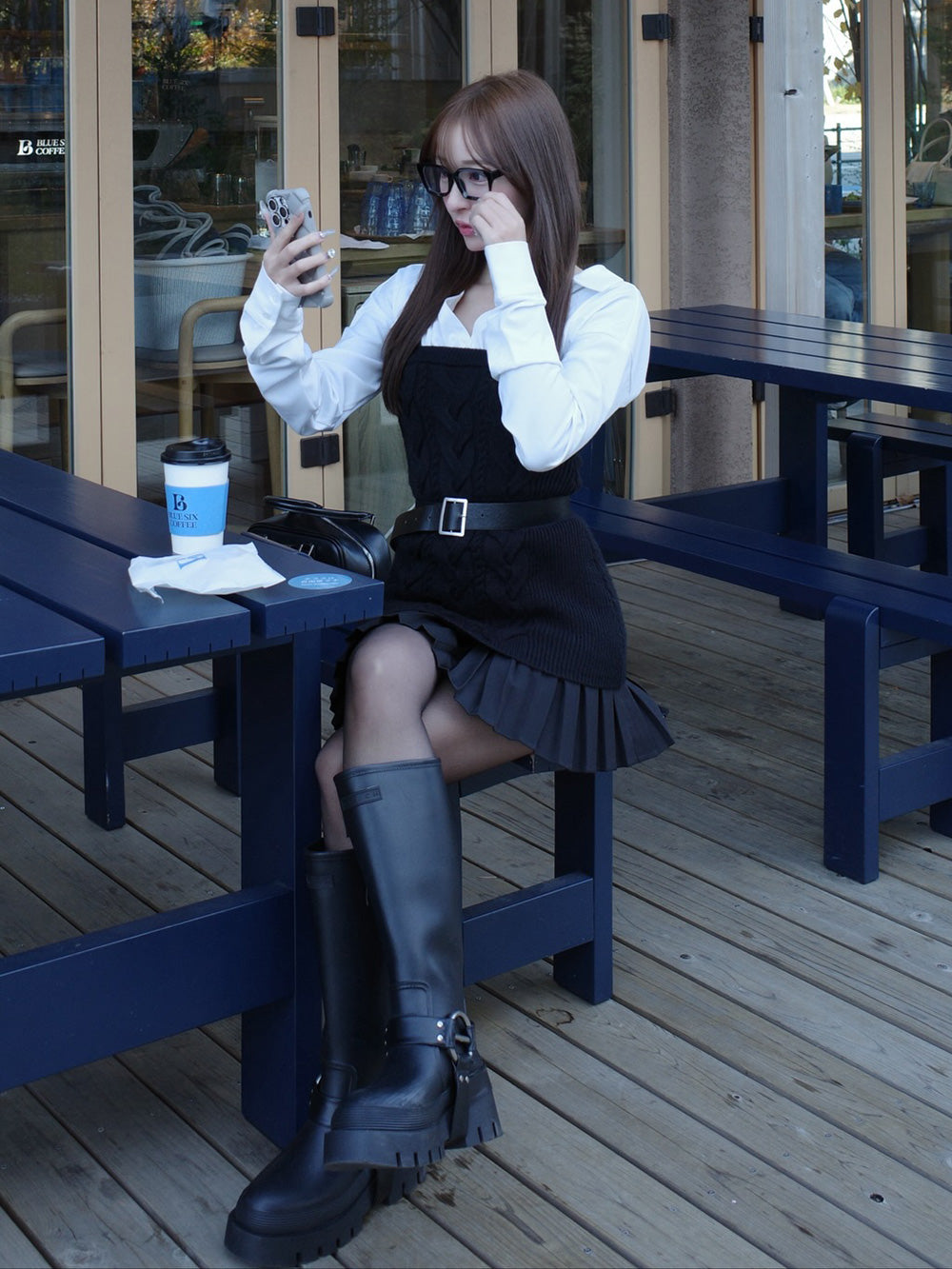 モデル：156cm（着用サイズ：FREE　着用カラー：BLK）