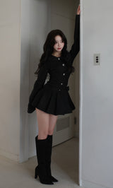 モデル：158cm（着用サイズ：FREE　着用カラー：BLK）