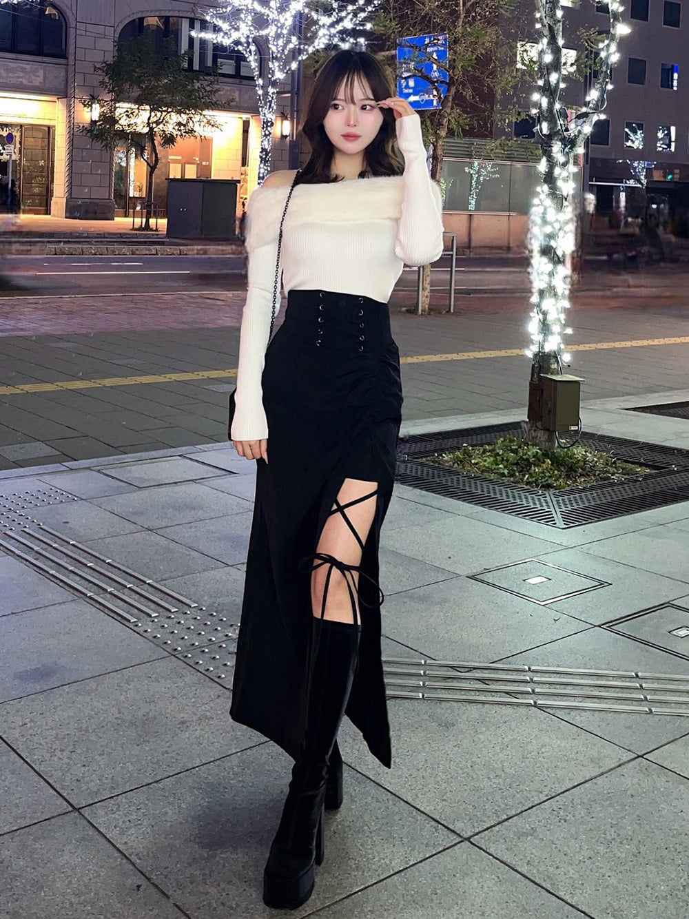 モデル：162cm（着用サイズ：FREE　着用カラー：WHT）