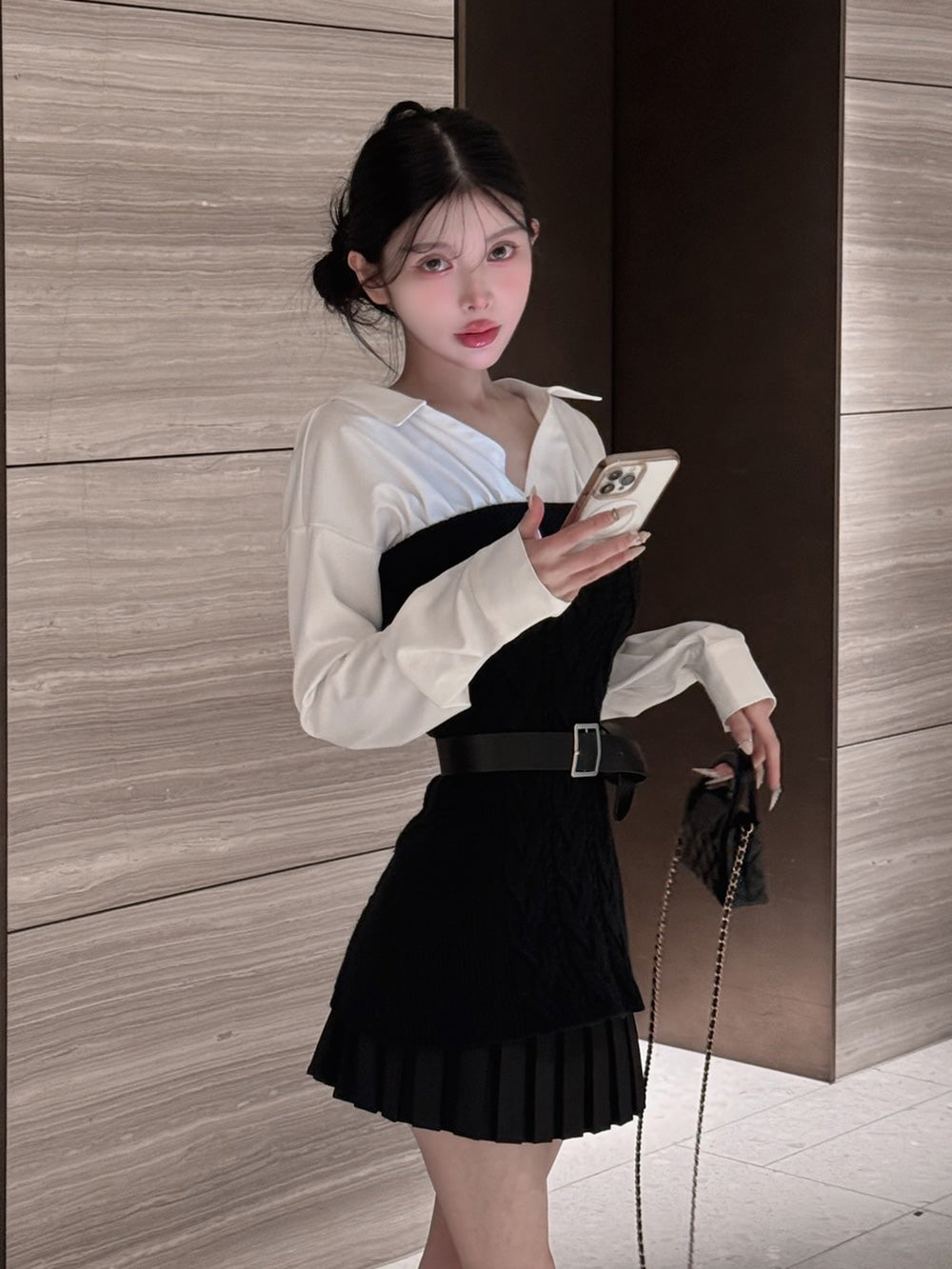 モデル：160cm（着用サイズ：FREE　着用カラー：BLK）