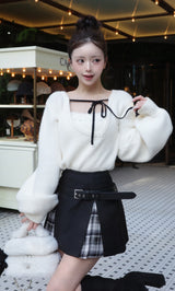 モデル：158cm（着用サイズ：FREE　着用カラー：IVO）