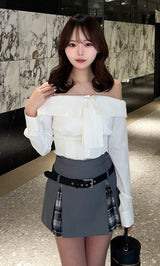 モデル：162cm（着用サイズ：FREE　着用カラー：WHT）