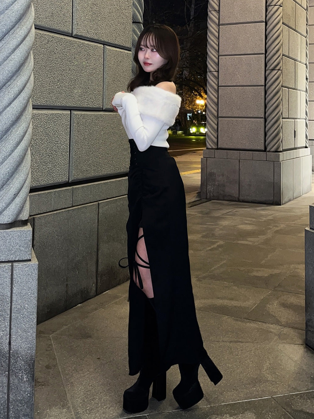 モデル：162cm（着用サイズ：FREE　着用カラー：BLK）