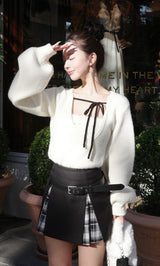 モデル：158cm（着用サイズ：FREE　着用カラー：IVO）