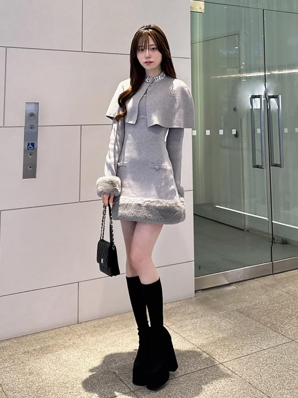 モデル：161cm（着用サイズ：FREE　着用カラー：GRY）