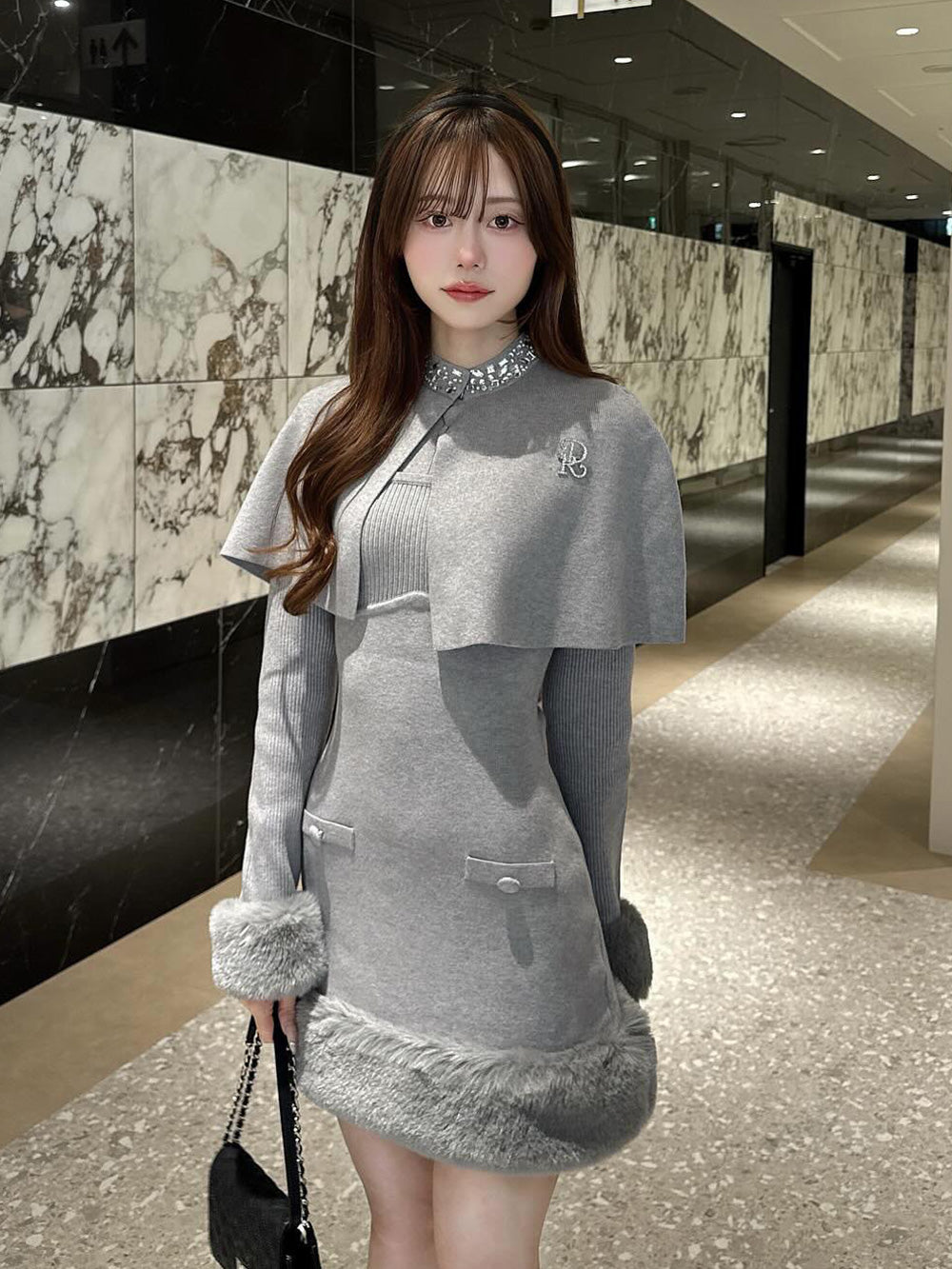 モデル：161cm（着用サイズ：FREE　着用カラー：GRY）