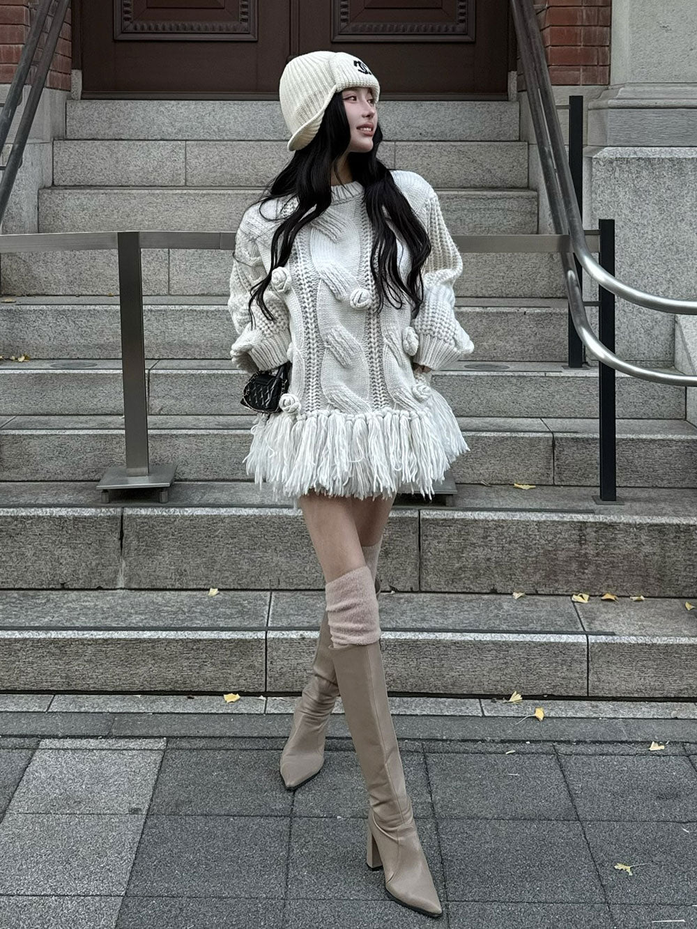 モデル：160cm（着用サイズ：FREE　着用カラー：WHT）