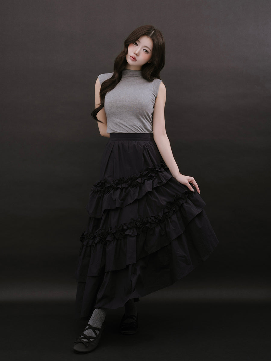 モデル：164cm（着用サイズ：FREE　着用カラー：BLK）