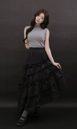 モデル：164cm（着用サイズ：FREE　着用カラー：BLK）