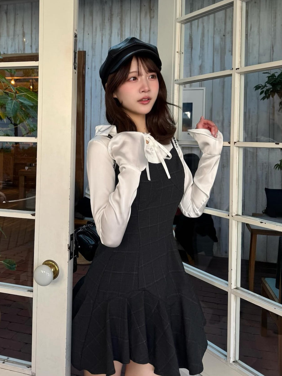 モデル：162cm（着用サイズ：FREE　着用カラー：C-GRY）