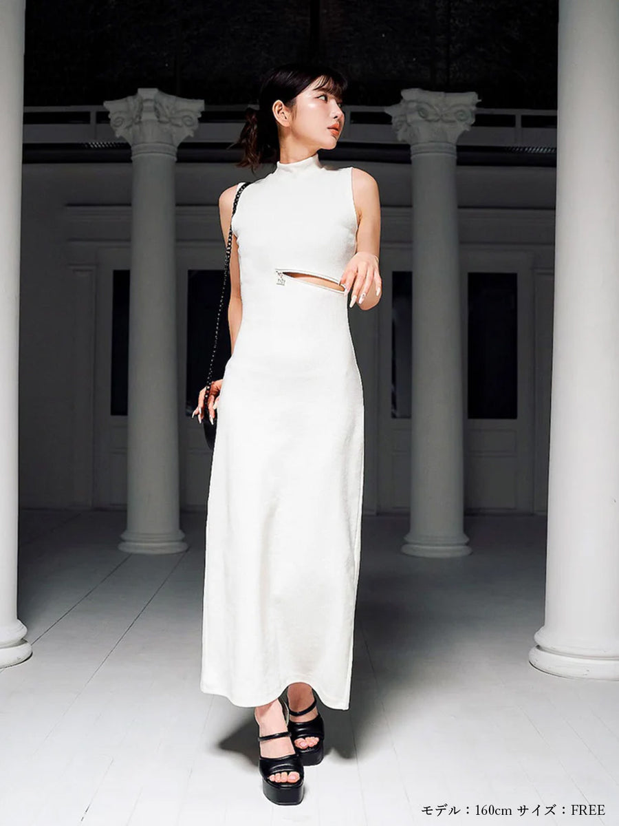 ポイントオープンロングニットワンピース