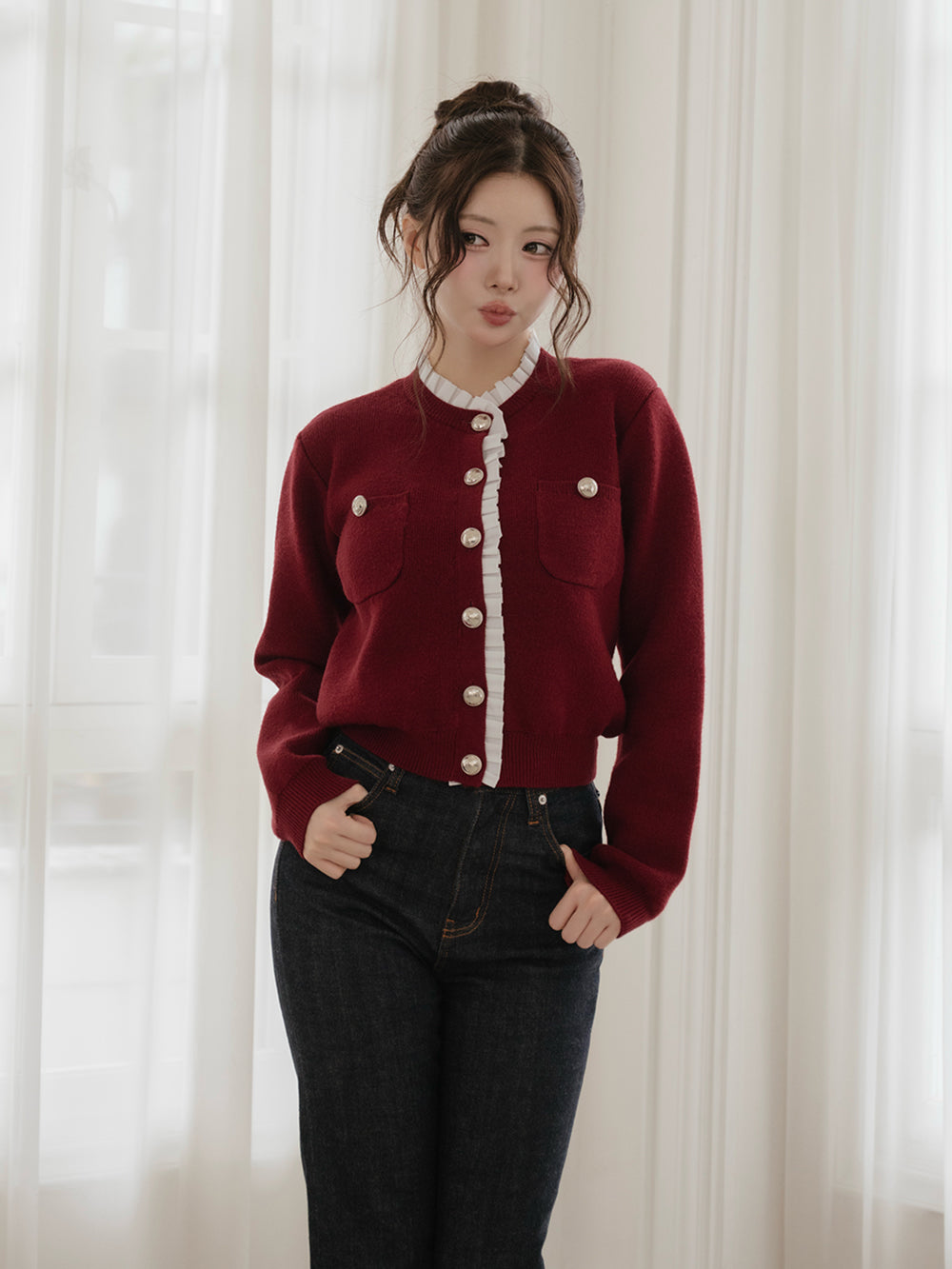 モデル：164cm（着用サイズ：FREE　着用カラー：RED）