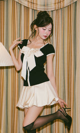 モデル：164cm（着用サイズ：FREE　着用カラー：BLK）
