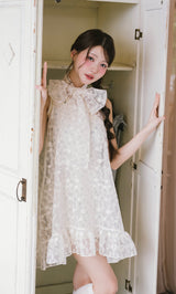 モデル：164cm（着用サイズ：FREE　着用カラー：YEL）