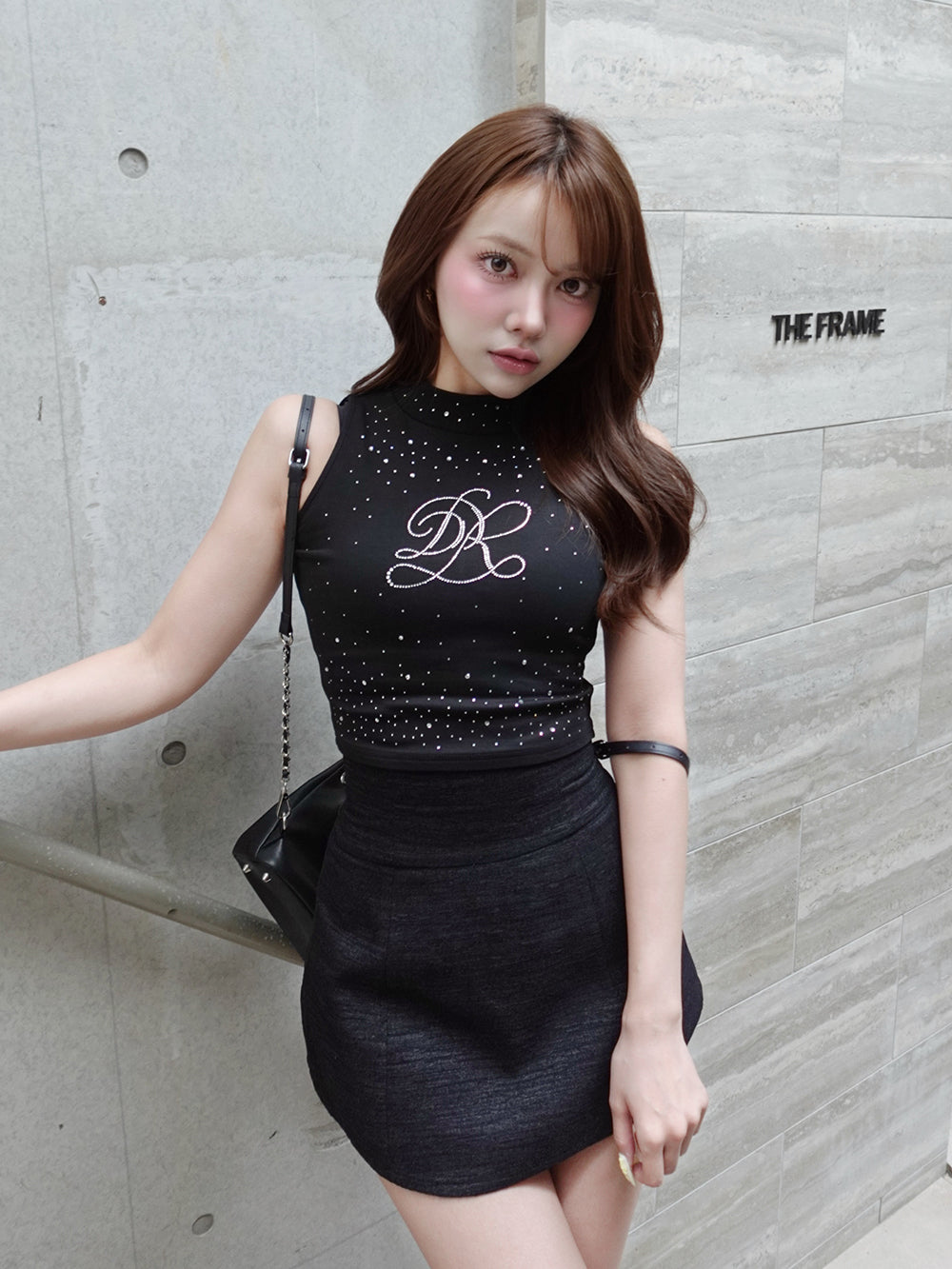 モデル：163cm（着用サイズ：FREE　着用カラー：BLK）