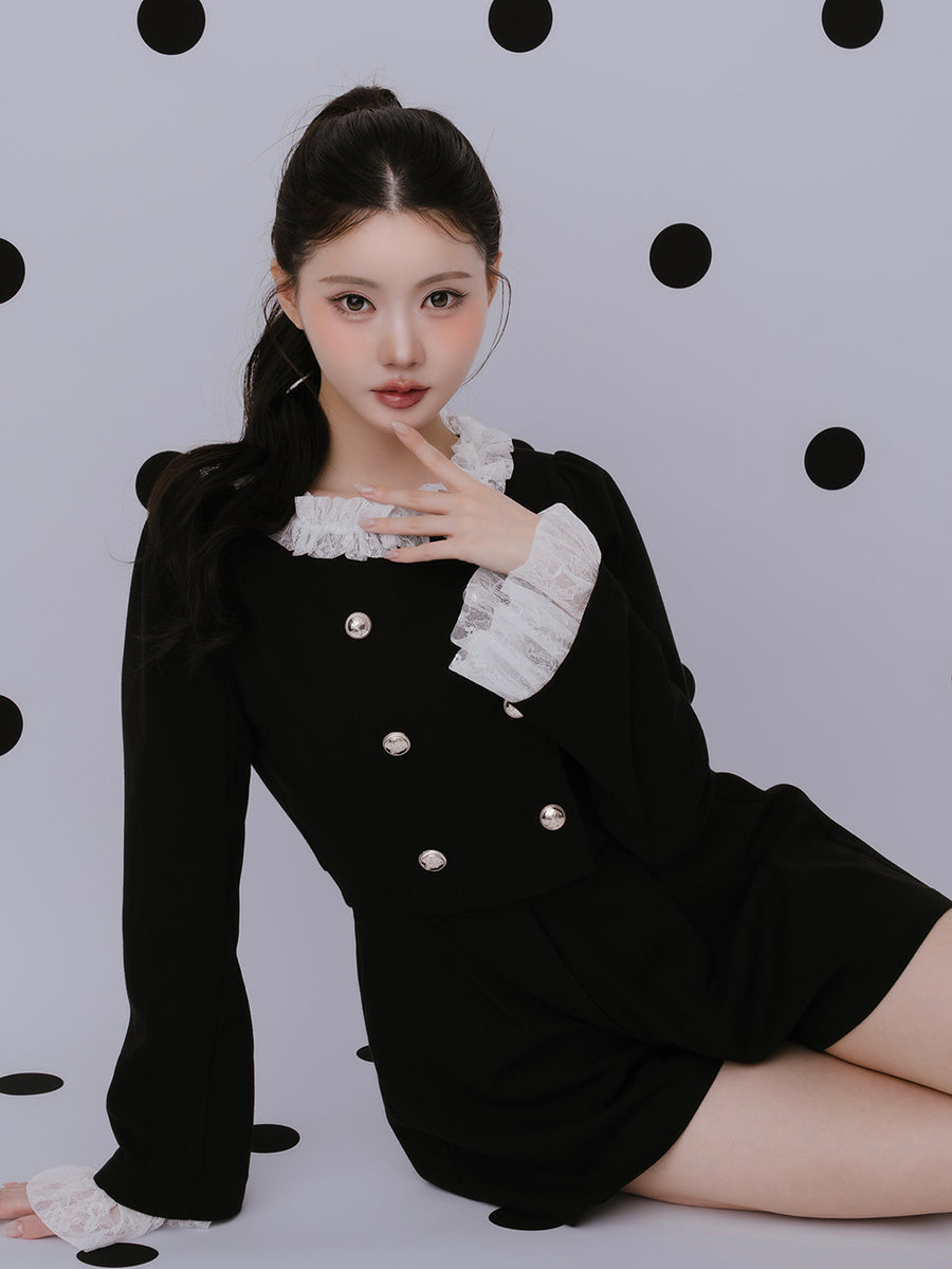 モデル：164cm（着用サイズ：FREE　着用カラー：BLK）