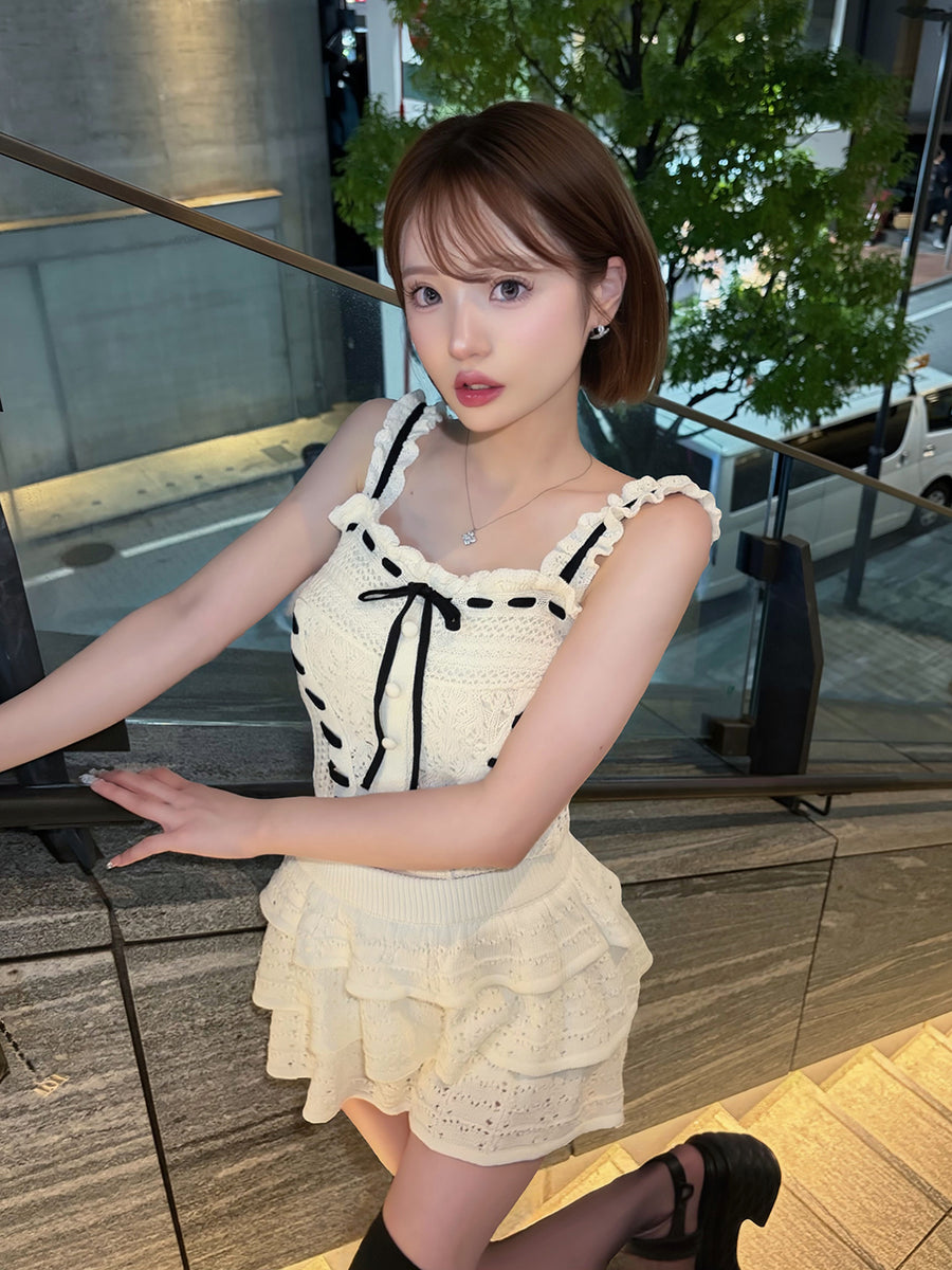 モデル：158cm（着用サイズ：FREE　着用カラー：IVO）