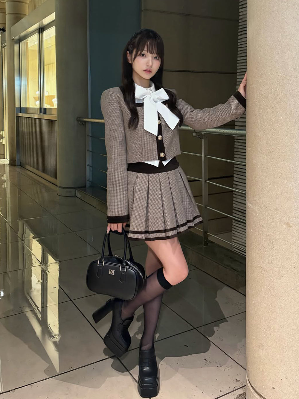 チェックベロアトリムセットアップ