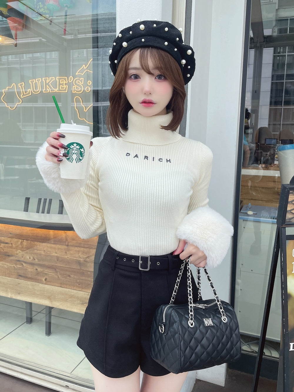 モデル：158cm（着用サイズ：FREE　着用カラー：IVO）