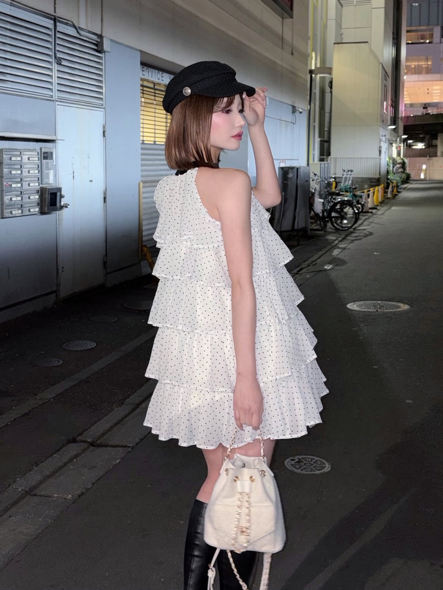 モデル：158cm（着用サイズ：FREE　着用カラー：IVO
