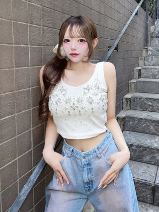 モデル：156cm（着用サイズ：FREE　着用カラー：WHT）