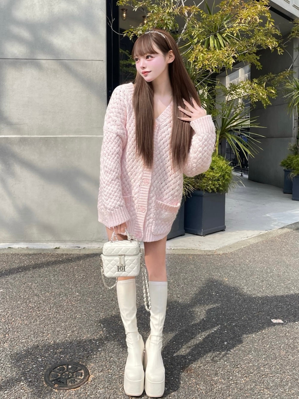 モデル：156cm（着用サイズ：FREE　着用カラー：PNK）