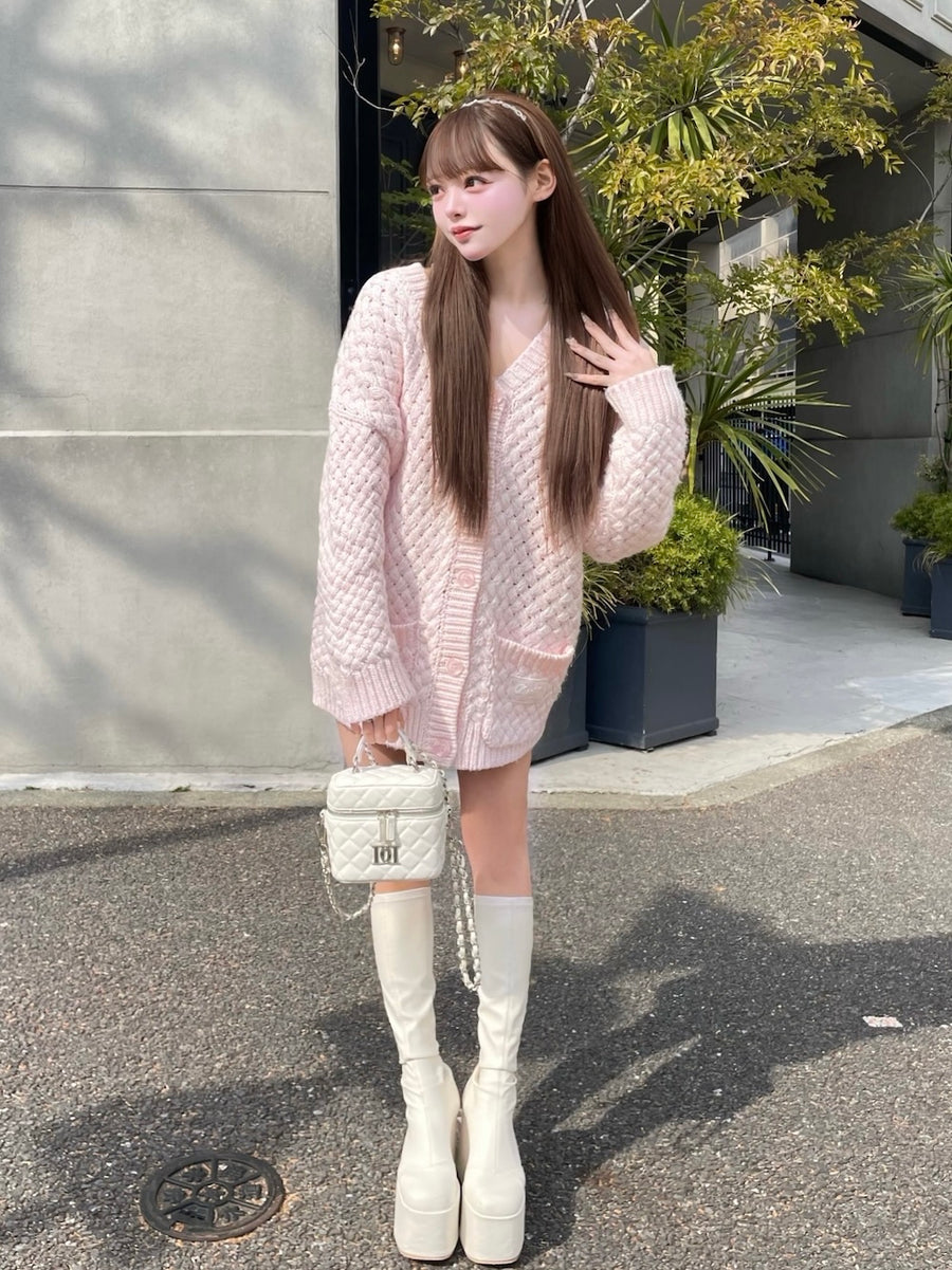 モデル：156cm（着用サイズ：FREE　着用カラー：PNK）