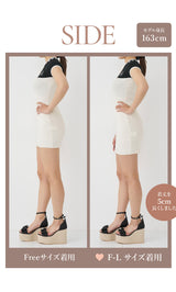 モデル：163cm（着用サイズ：FREE/F-L　着用カラー：BLK）