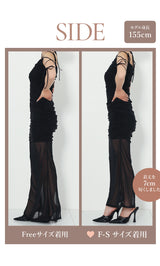 モデル：155cm（着用サイズ：F-S/FREE　着用カラー：BLK）