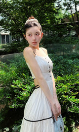 モデル：160cm（着用サイズ：FREE　着用カラー：WHT）