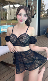 モデル：156cm（着用サイズ：FREE　着用カラー：BLK）